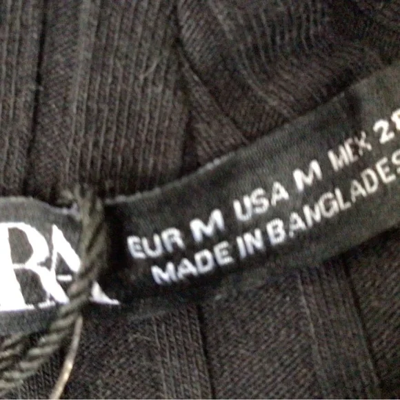 ZARA WOMAN FW23 RIBBED CUT-OUT DRESS BLACK Slit detail back Medium, new with tag - Picture 8 of 11